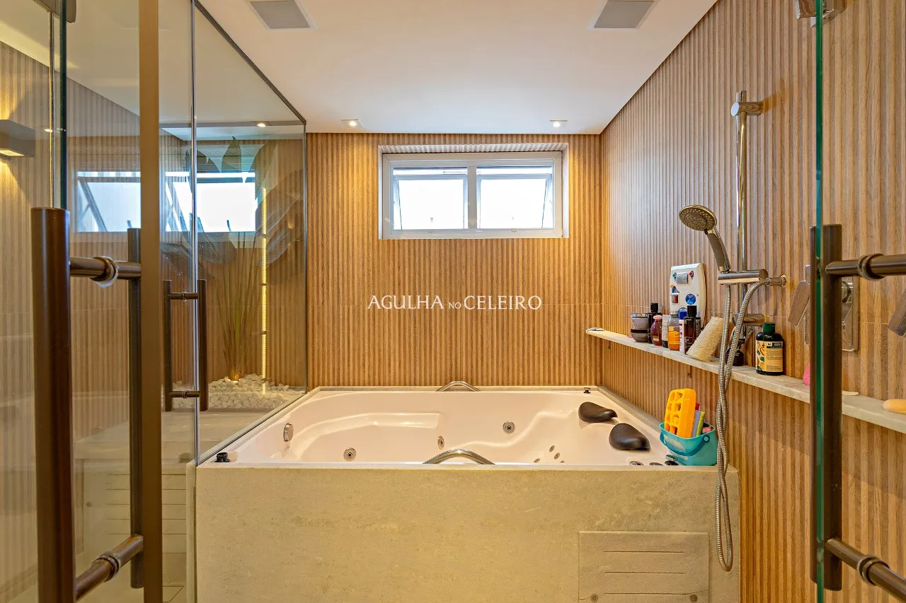 Apartamento reformado à venda no Jardim Paulista. – 20176 - _EOM1031