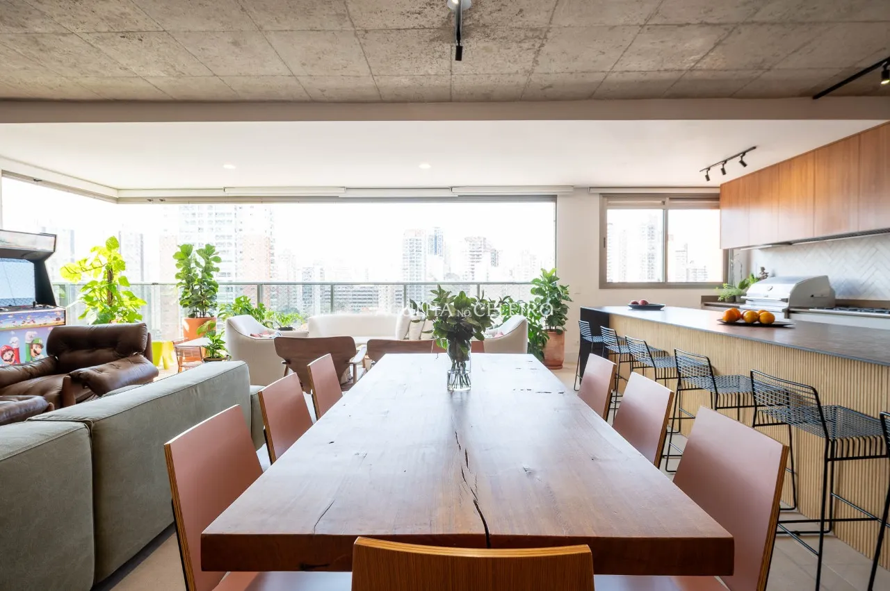 Apartamento em prédio novo todo reformado – 20180