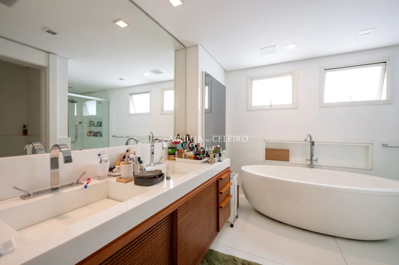 Conforto e elegância em um dos endereços mais desejados da cidade. – 20214