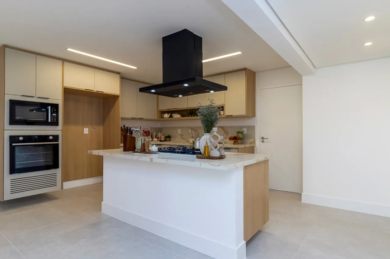 Lindenberg totalmente reformado à venda no Jardim América – 20487