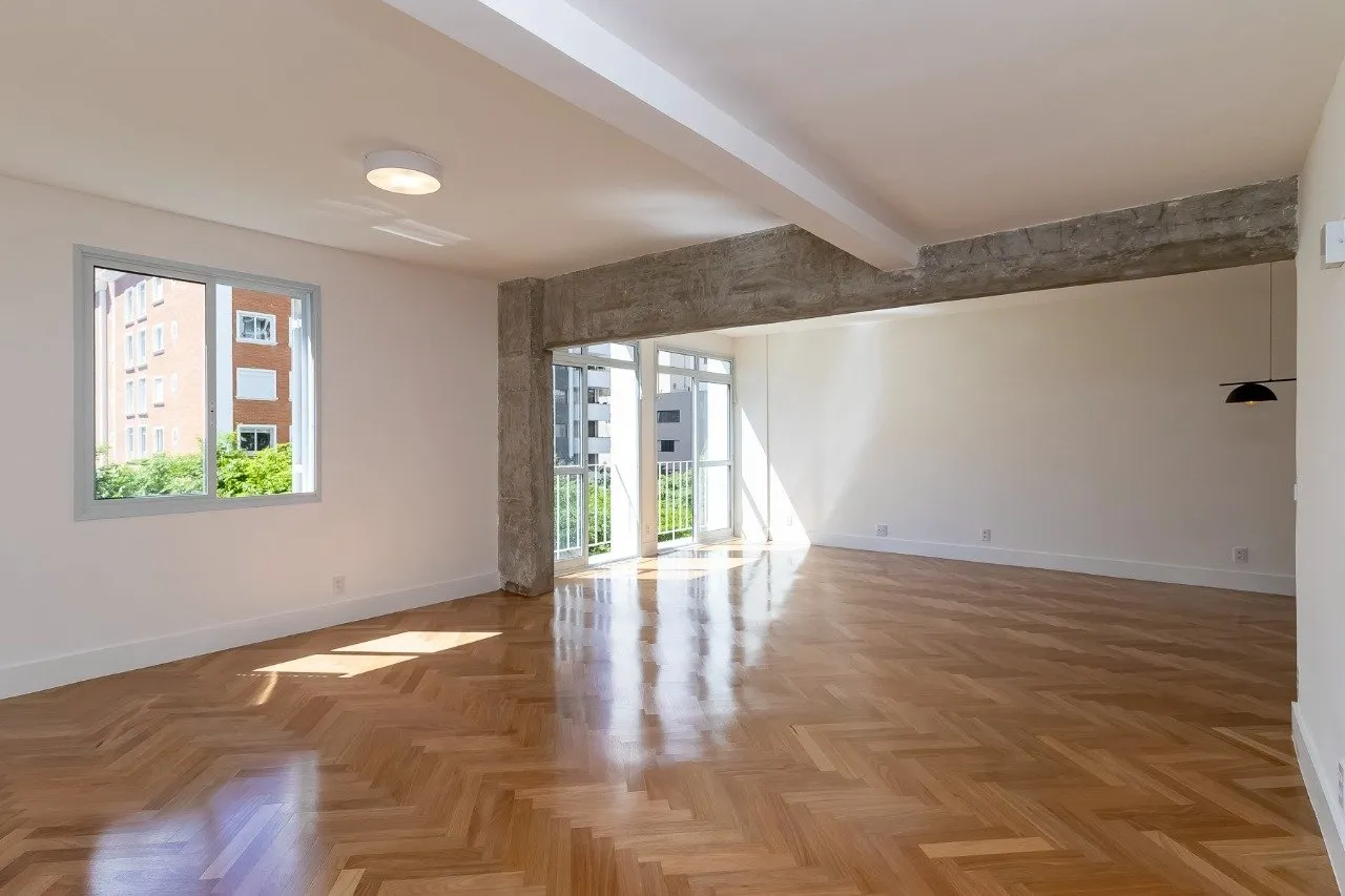 Lindenberg totalmente reformado à venda no Jardim América – 20487