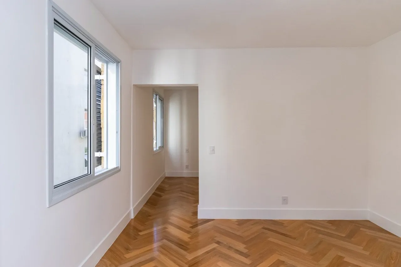 Lindenberg totalmente reformado à venda no Jardim América – 20487