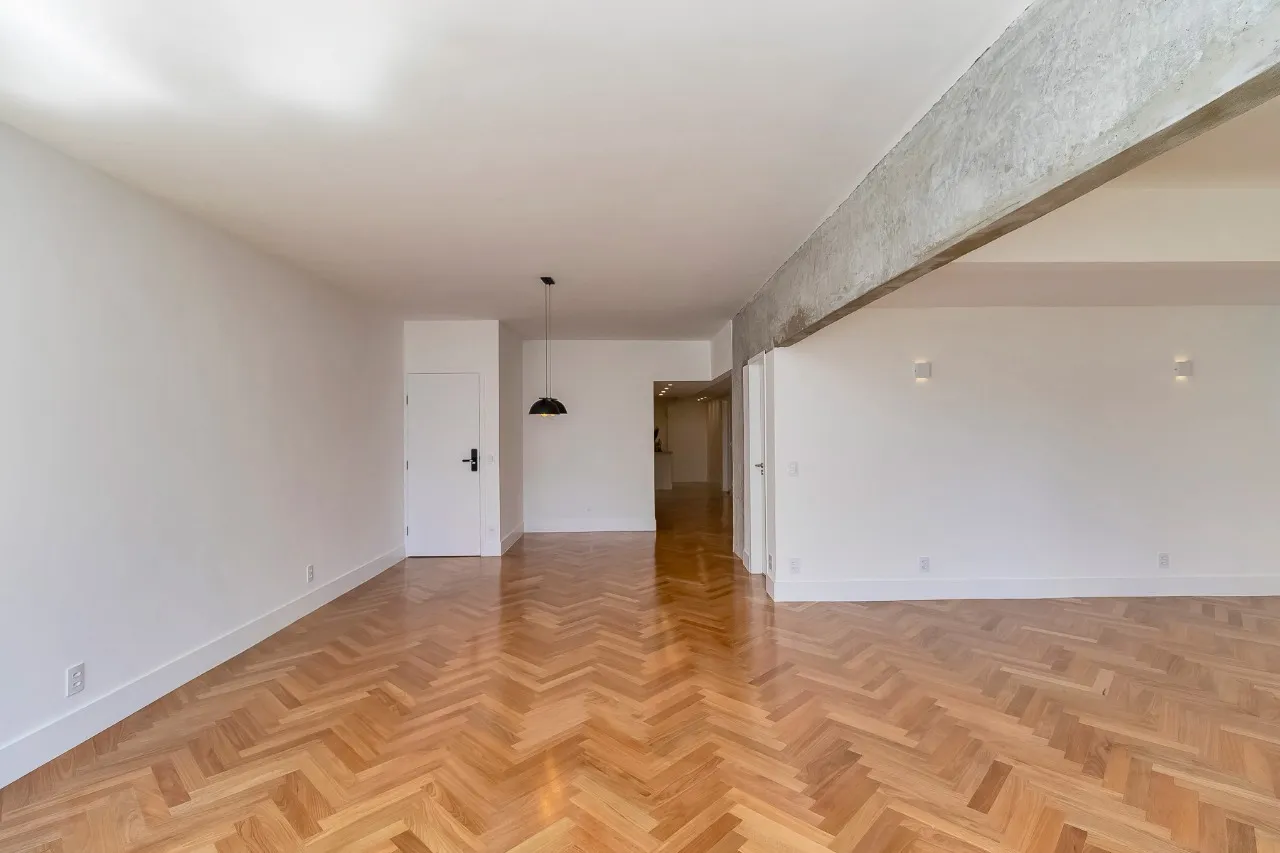 Lindenberg totalmente reformado à venda no Jardim América – 20487