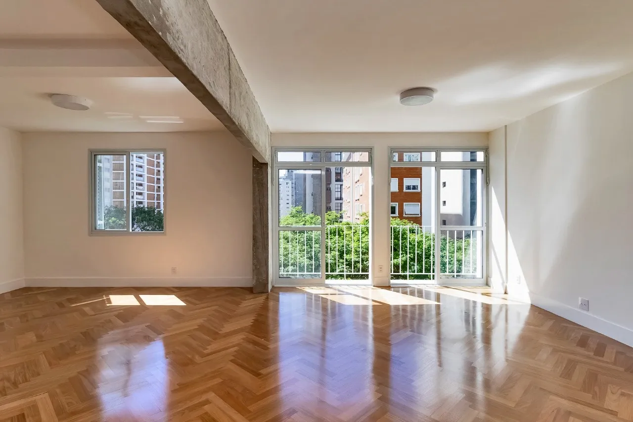 Lindenberg totalmente reformado à venda no Jardim América – 20487