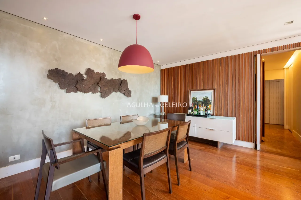 Apartamento Reformado no Miolo do Itaim Bibi para locação. – AP3897