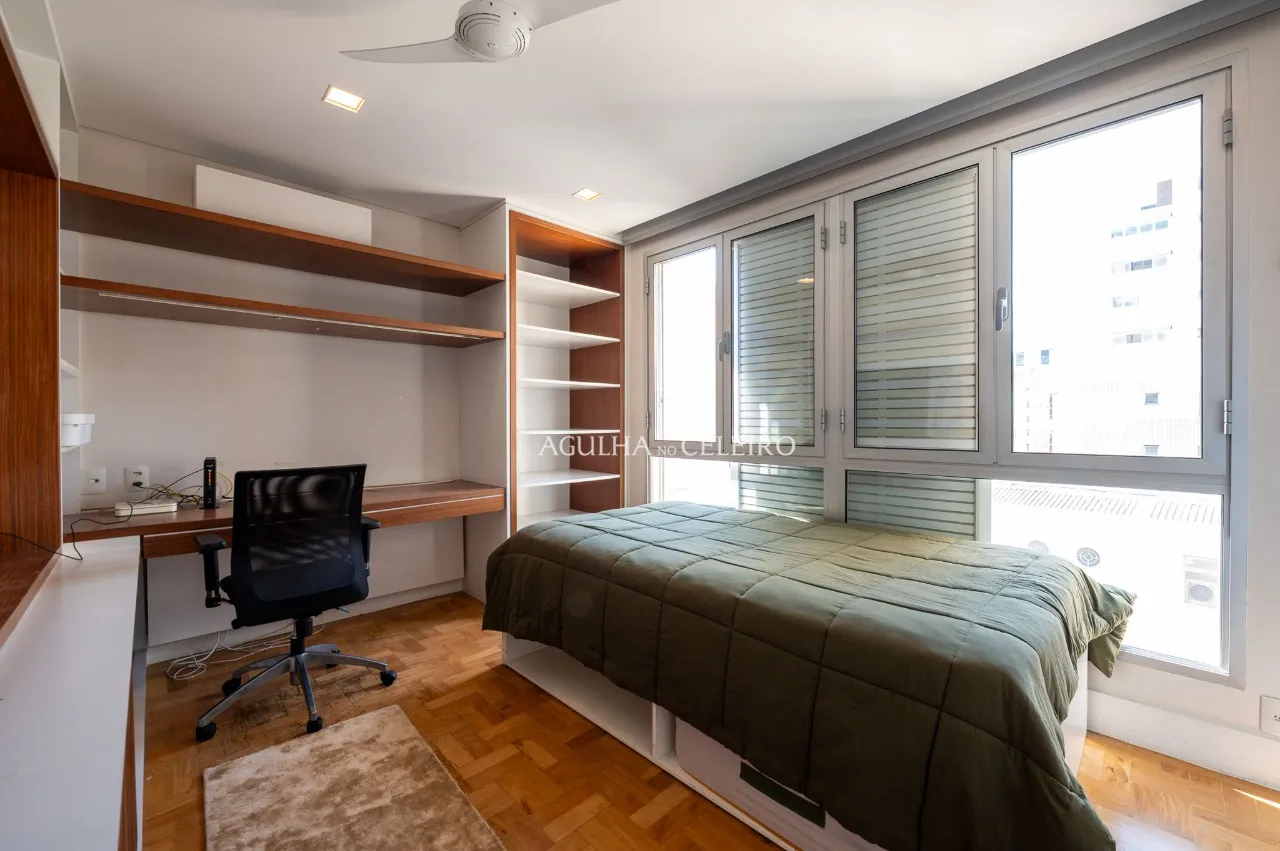 Apartamento Reformado no Miolo do Itaim Bibi para locação. – AP3897