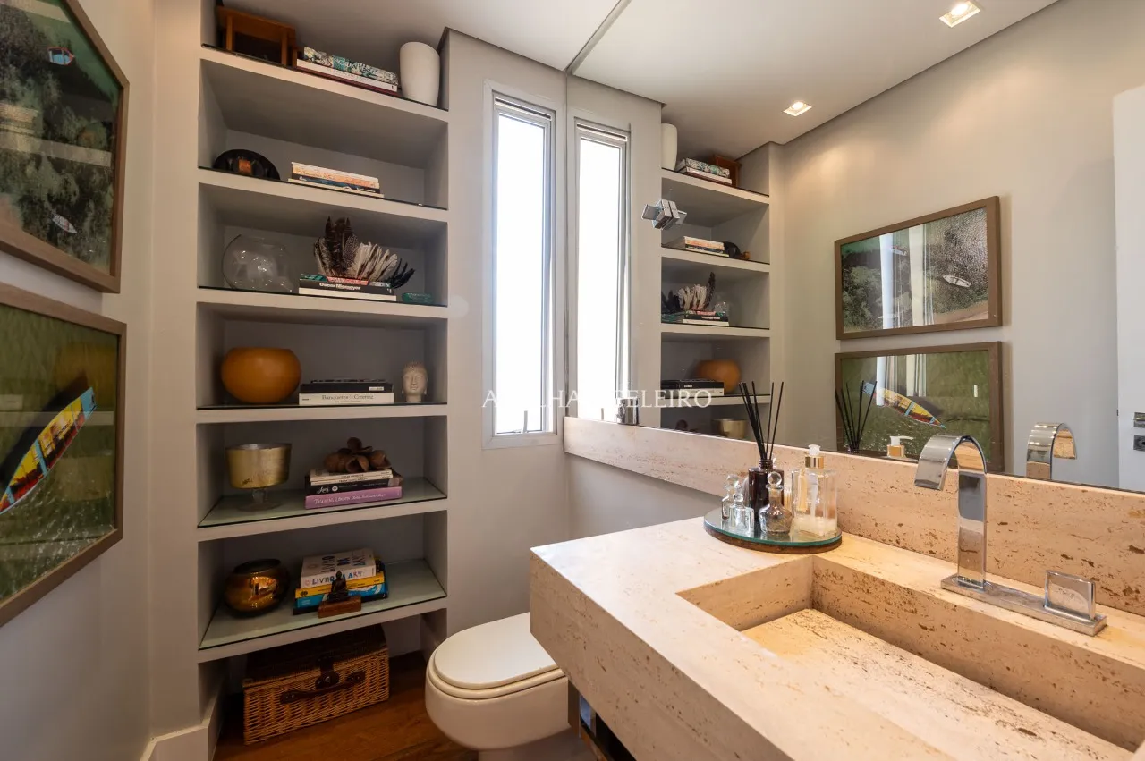 Apartamento Reformado no Miolo do Itaim Bibi para locação. – AP3897