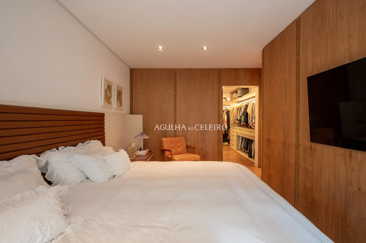 Apartamento totalmente reformado à venda no Jardim América. – AP4547