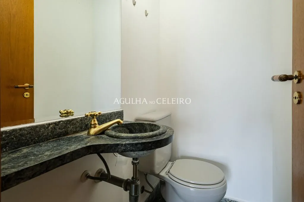 Apartamento à venda na Vila Nova Conceição. – AP8412