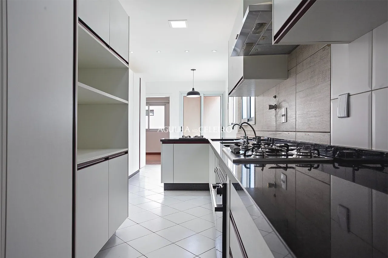 Apartamento com sacada para venda e locação no Itaim Bibi. – AP8678 - _MG_7506