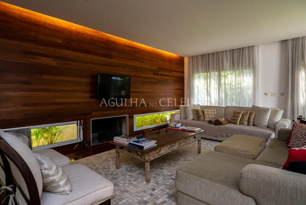 Casa em condominio à venda em Alto de Pinheiros. – CA0543