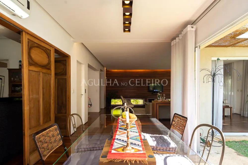 Casa em condominio à venda em Alto de Pinheiros. – CA0543