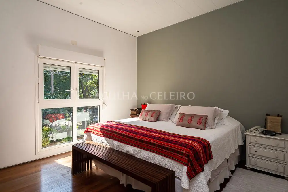 Casa em condominio à venda em Alto de Pinheiros. – CA0543