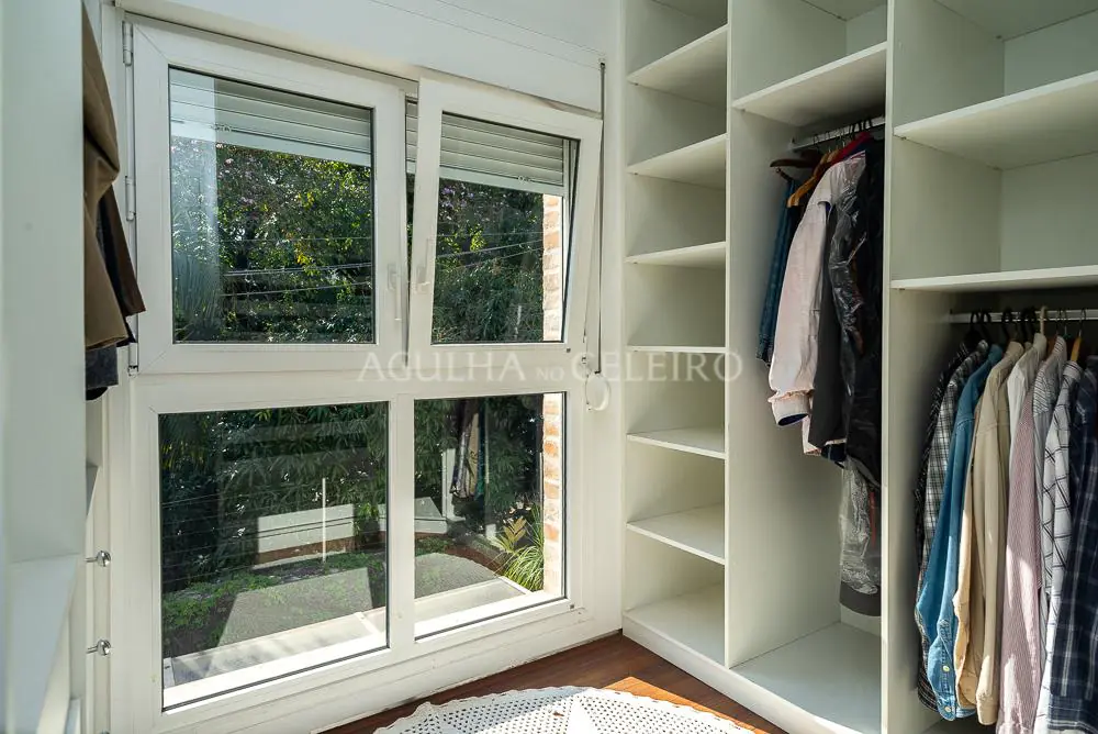 Casa em condominio à venda em Alto de Pinheiros. – CA0543