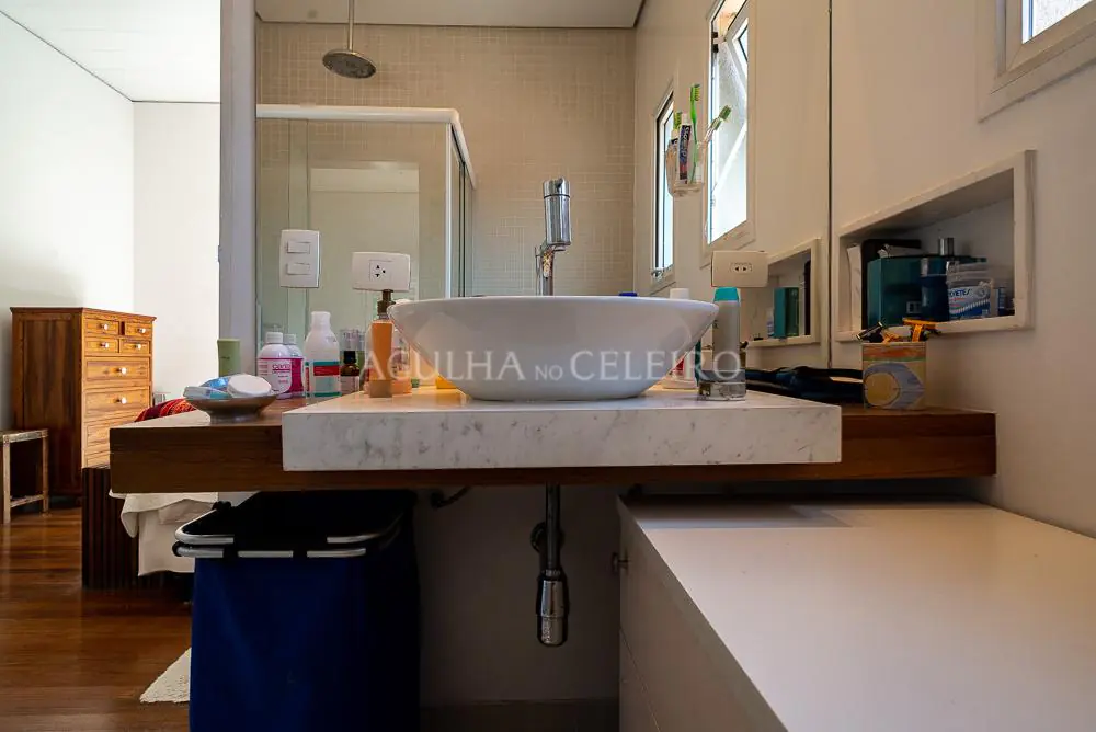 Casa em condominio à venda em Alto de Pinheiros. – CA0543