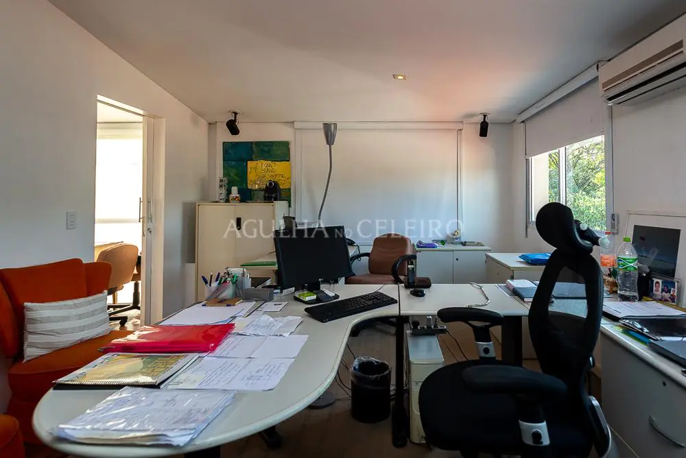 Casa em condominio à venda em Alto de Pinheiros. – CA0543