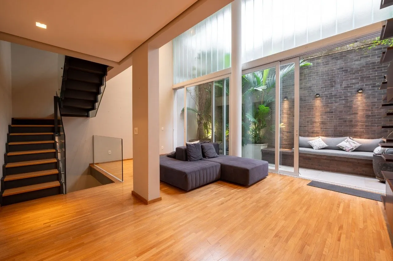 Condomínio projetado por Arthur Casas – VL0014