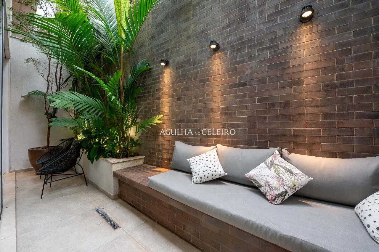 Condomínio projetado por Arthur Casas – VL0014