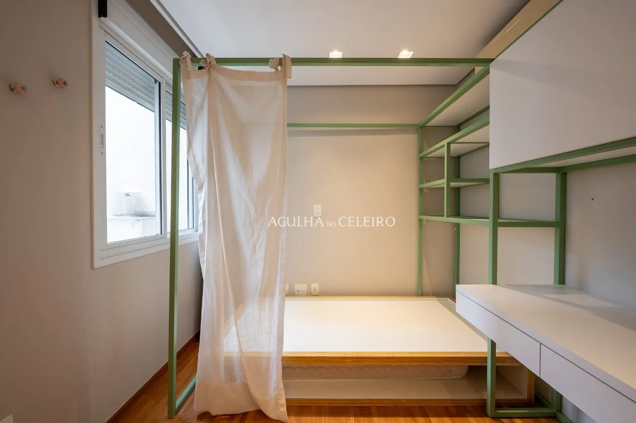 Condomínio projetado por Arthur Casas – VL0014