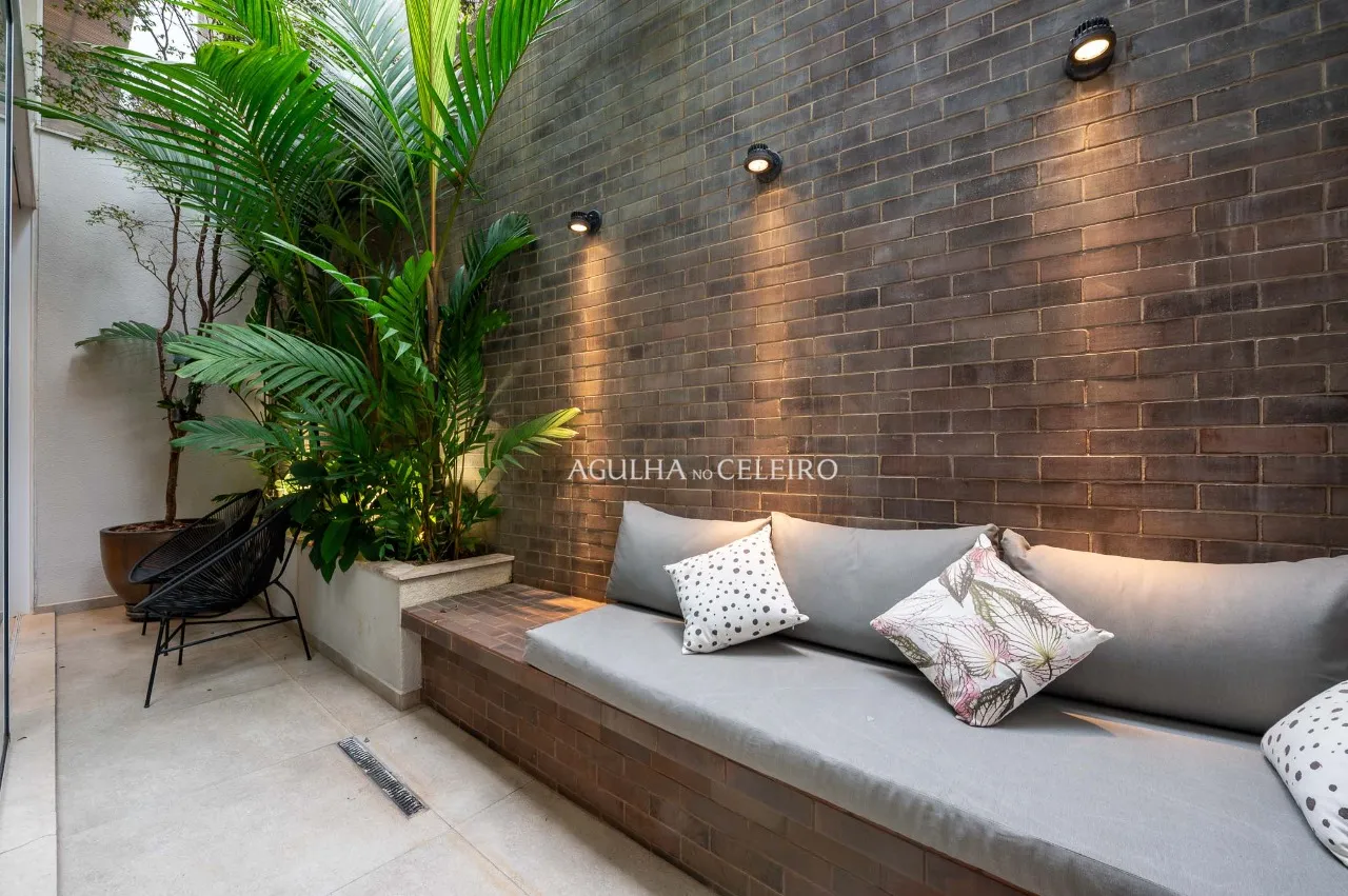 Condomínio projetado por Arthur Casas – VL0014