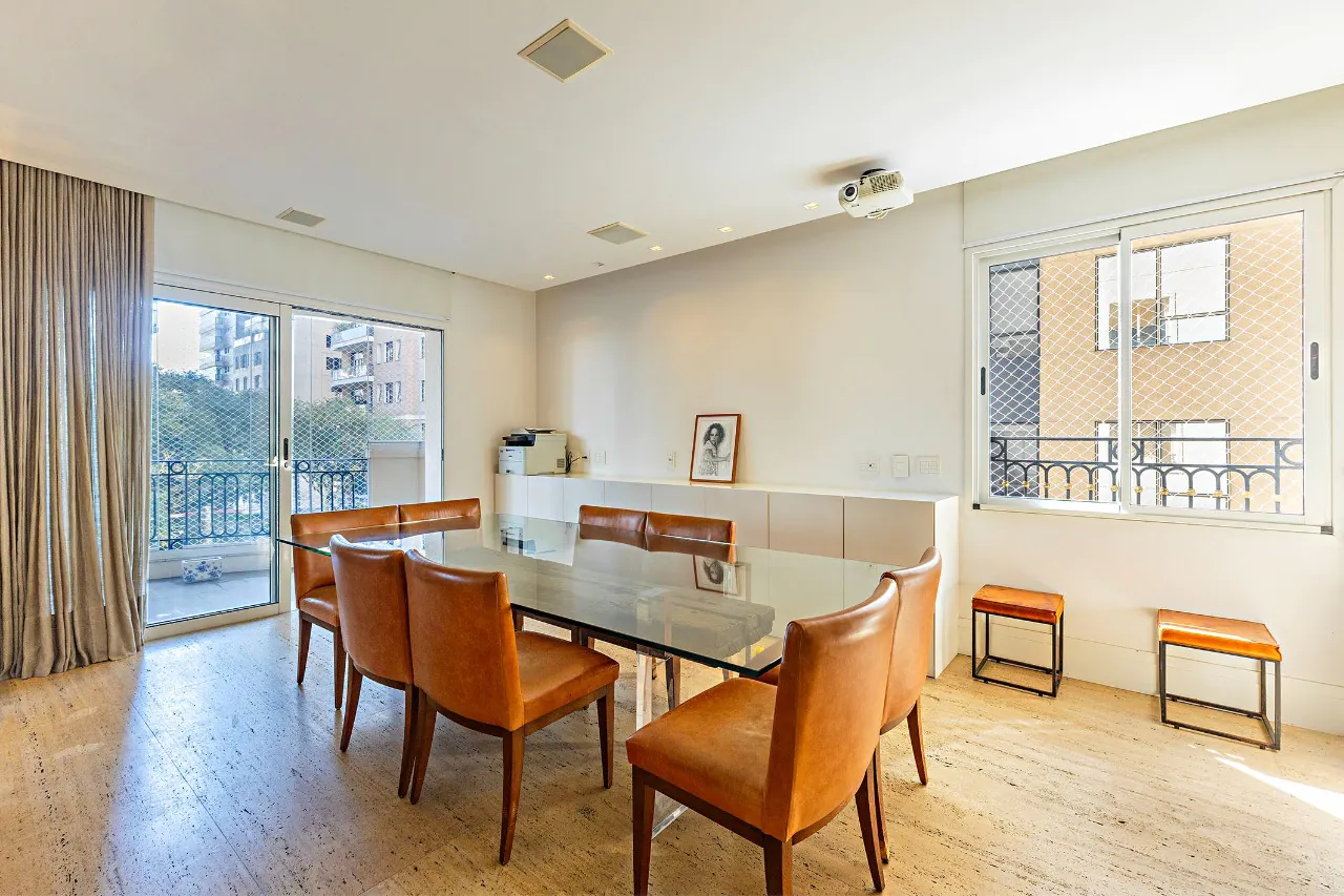 apartamento-reformado-com-tres-suites-e-acabamentos-de-alto-nivel-no-itaim-20412-3