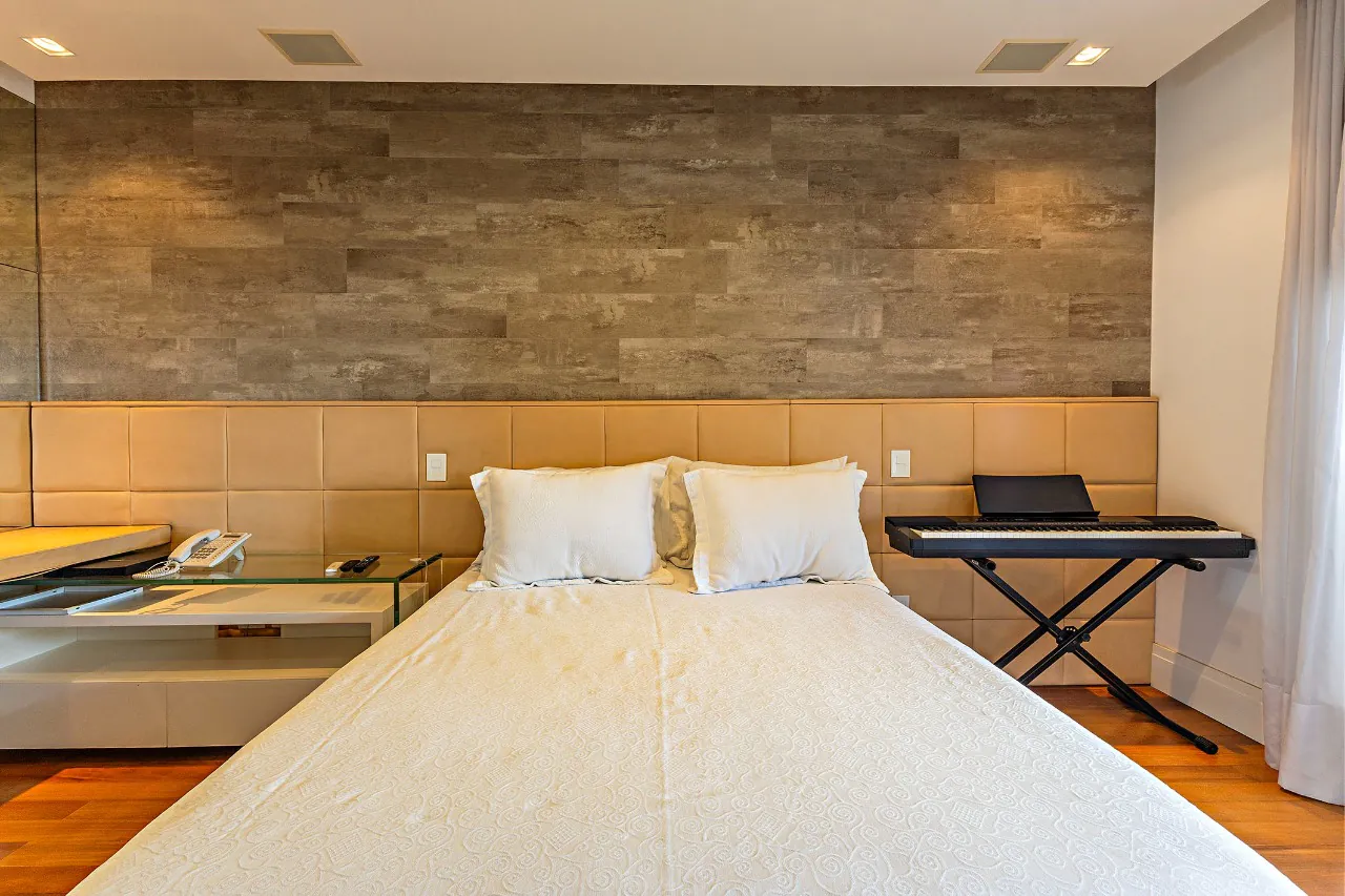 apartamento-reformado-com-tres-suites-e-acabamentos-de-alto-nivel-no-itaim-20412-9