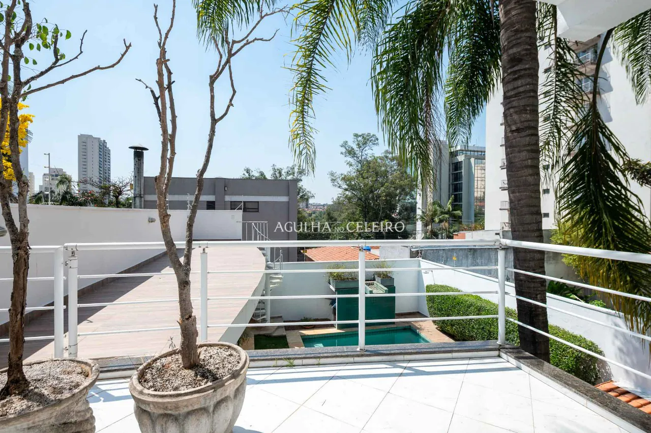 casa-moderna-pe-direito-alto-e-ambientes-espacosos-a-venda-no-campo-belo-20334-101757463929