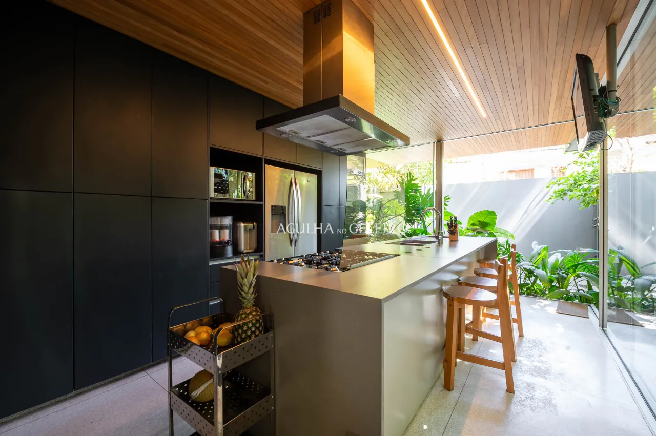 casa-no-miolo-do-jardim-paulistano-20374-10