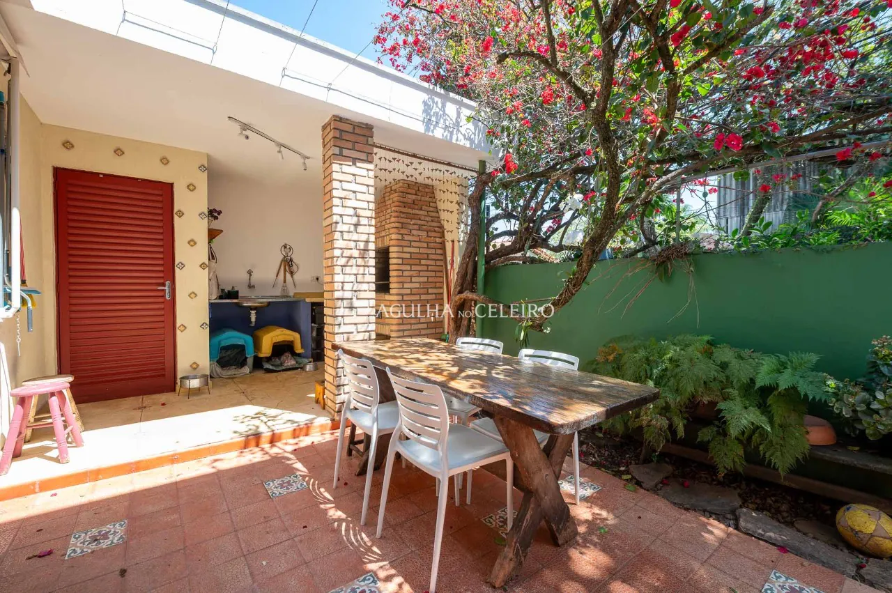 casa-rara-um-rua-desejada-na-vila-madalena-20514-81758673855 (1)