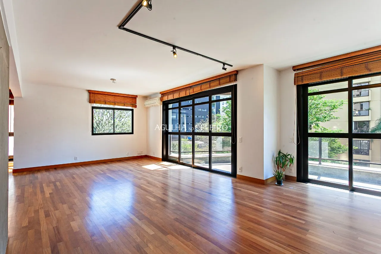 Apartamento reformado para locação no Itaim Bibi. – 11929 - _MG_9050