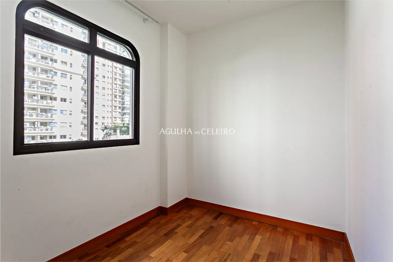 Apartamento reformado para locação no Itaim Bibi. – 11929 - _MG_9205
