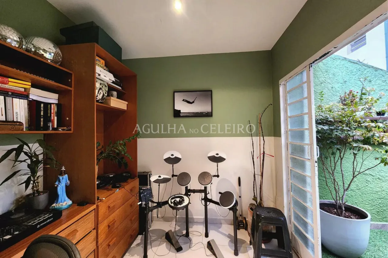 Casa de vila encantadora à venda na Vila Olímpia. – 12084