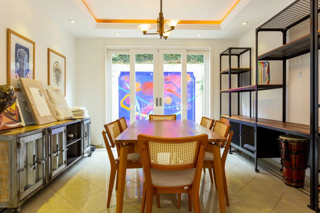 Casa moderna com ambientes integrados à venda em Alto de Pinheiros – 12766