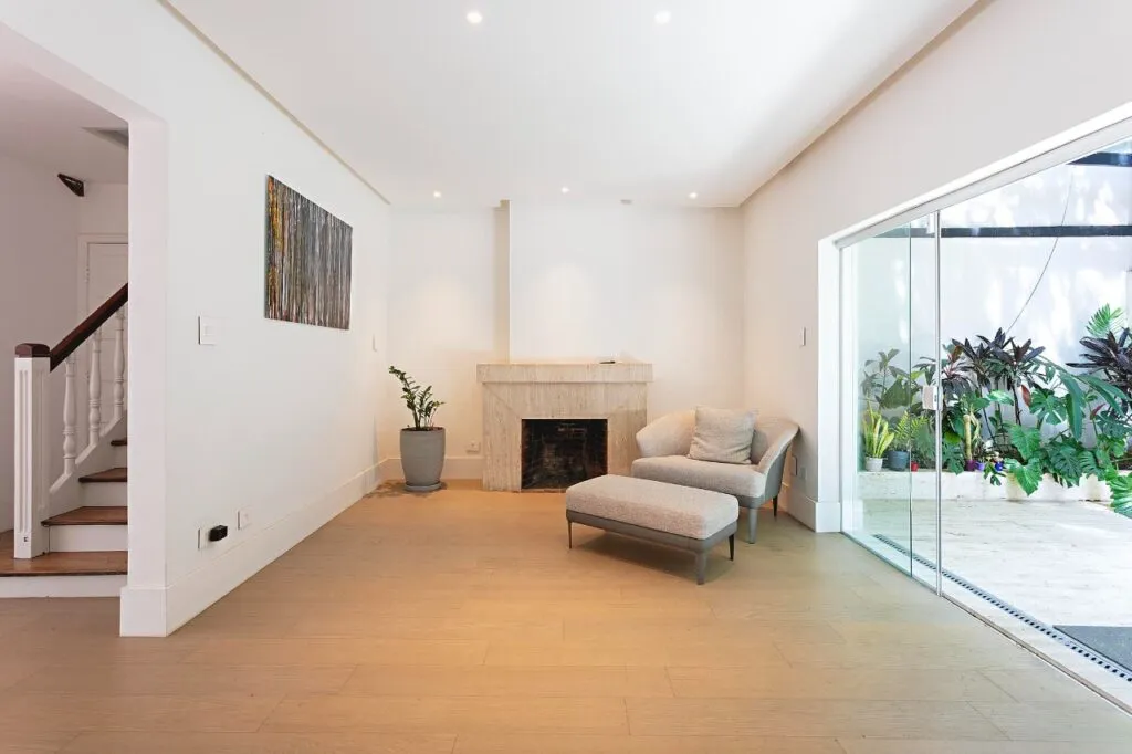 Casa à venda e locação no Jardim Paulistano – 12963