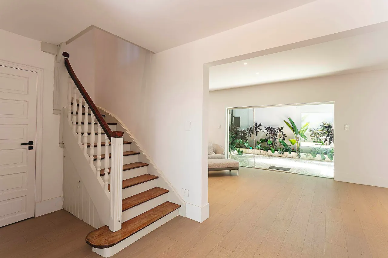 Casa à venda e locação no Jardim Paulistano – 12963