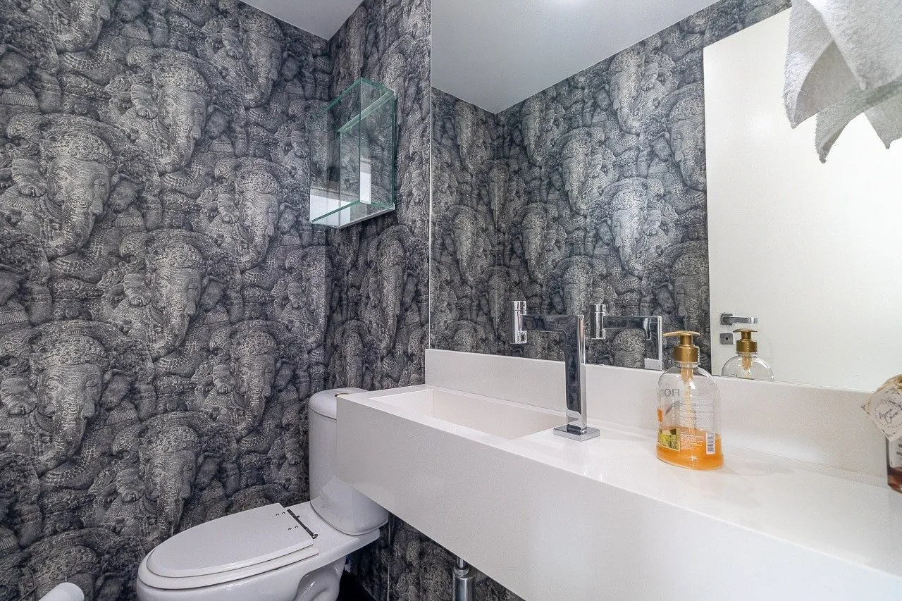 Cobertura triplex, com projeto descolado e iluminado, além de ótima área externa, em Pinheiros. – 17534