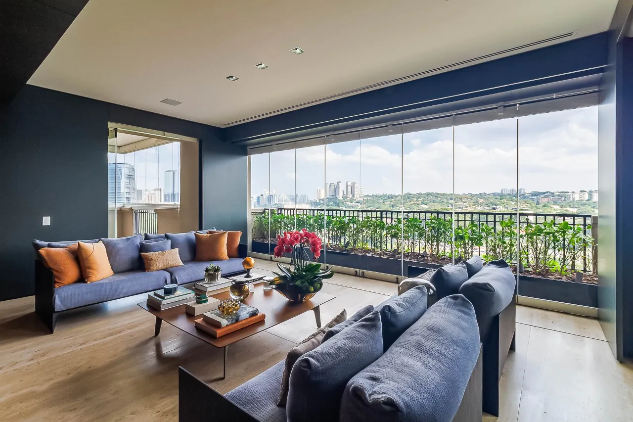 Apartamento mobiliado em condomínio desejado com quadra de tênis à venda no Jardim Europa. – 19460