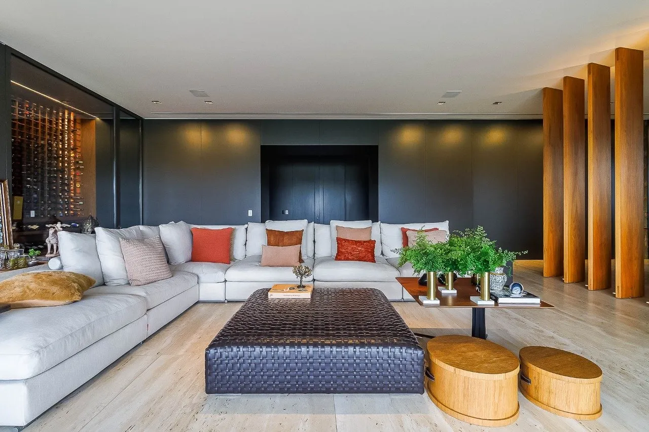 Apartamento mobiliado em condomínio desejado com quadra de tênis à venda no Jardim Europa. – 19460