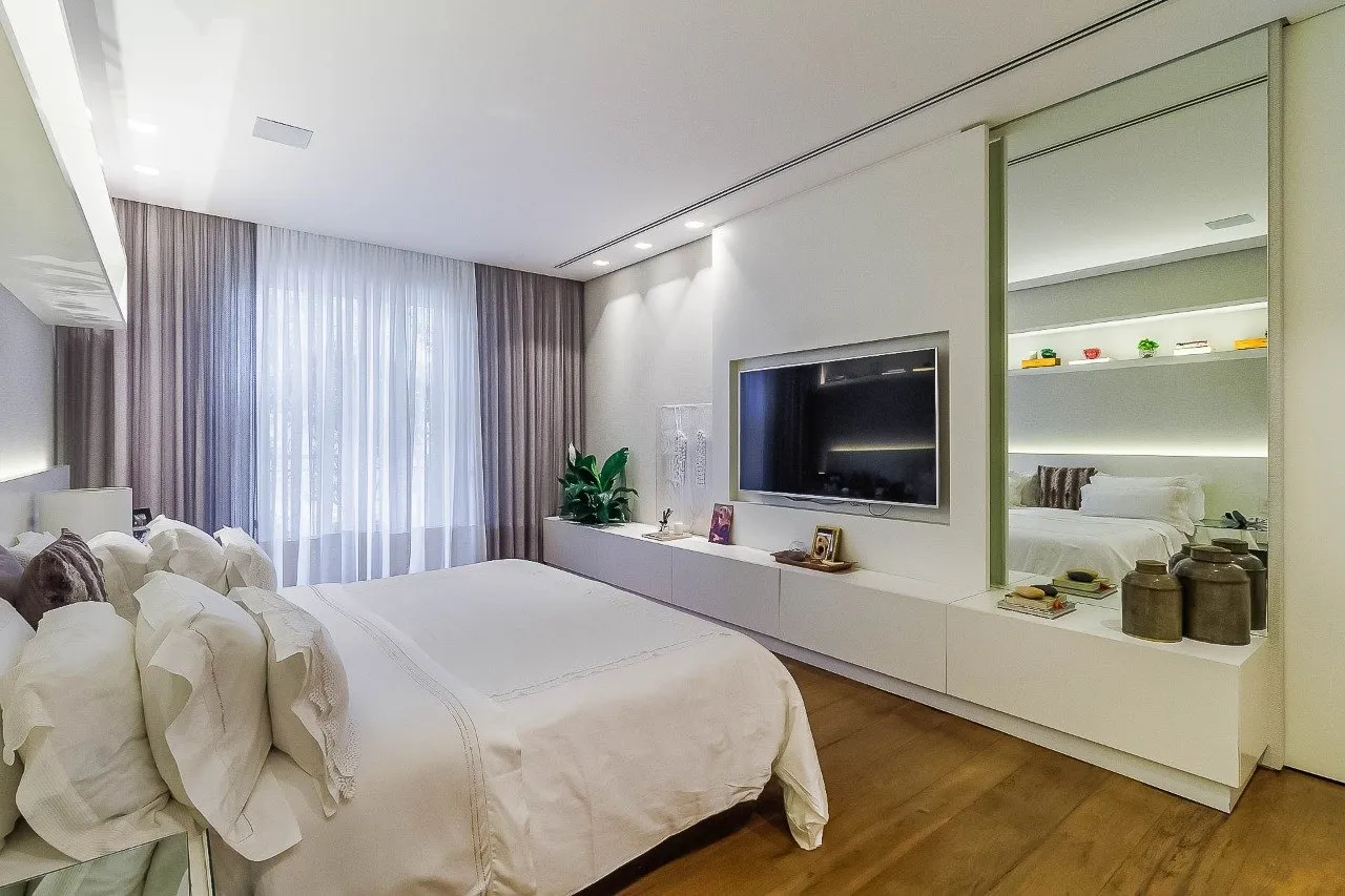 Apartamento mobiliado em condomínio desejado com quadra de tênis à venda no Jardim Europa. – 19460