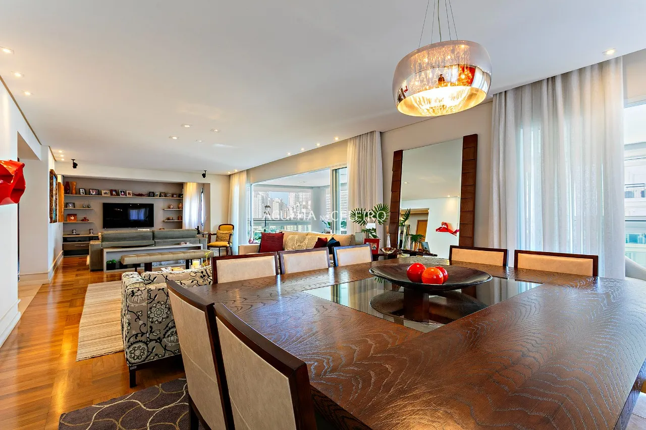 Apartamento com sacada envidraçada a venda em Moema. – 20186 - _MGS9277