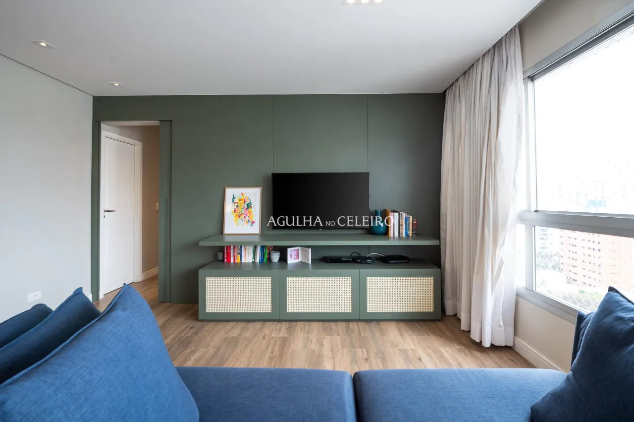 Apartamento prático e reformado no melhor de Moema – 20300