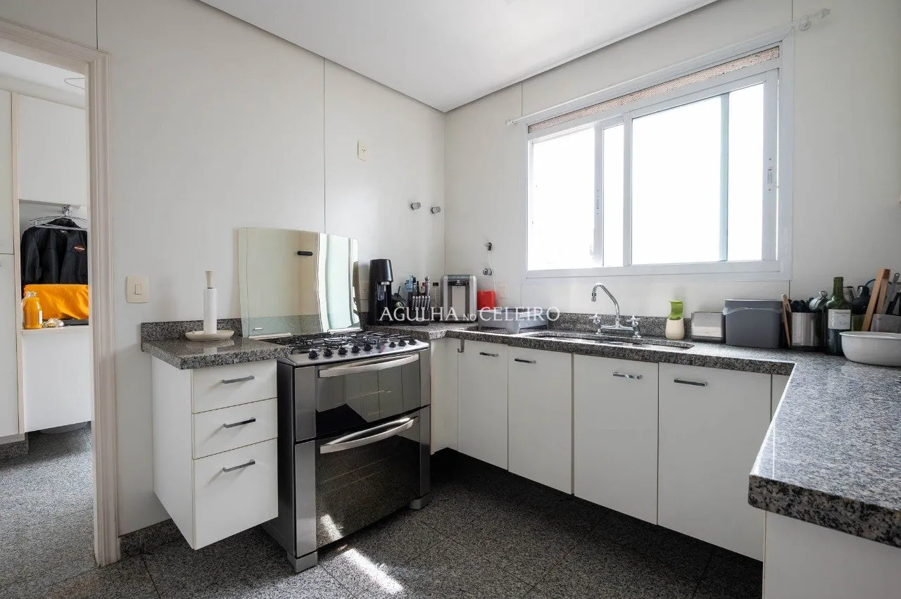 Apartamento com muito conforto à venda na Vila Nova Conceição – 20315