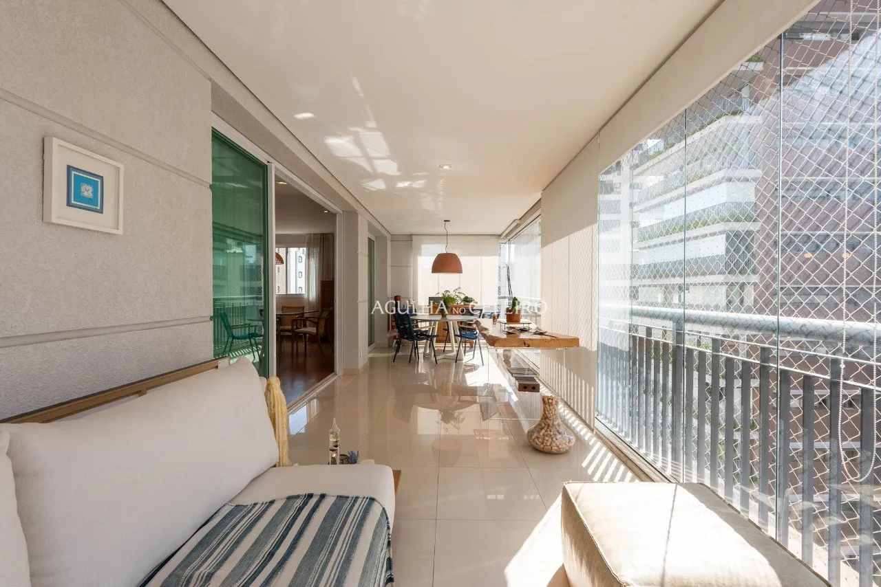 Apartamento Amplo e Iluminado à Venda na Vila Nova Conceição – 20315