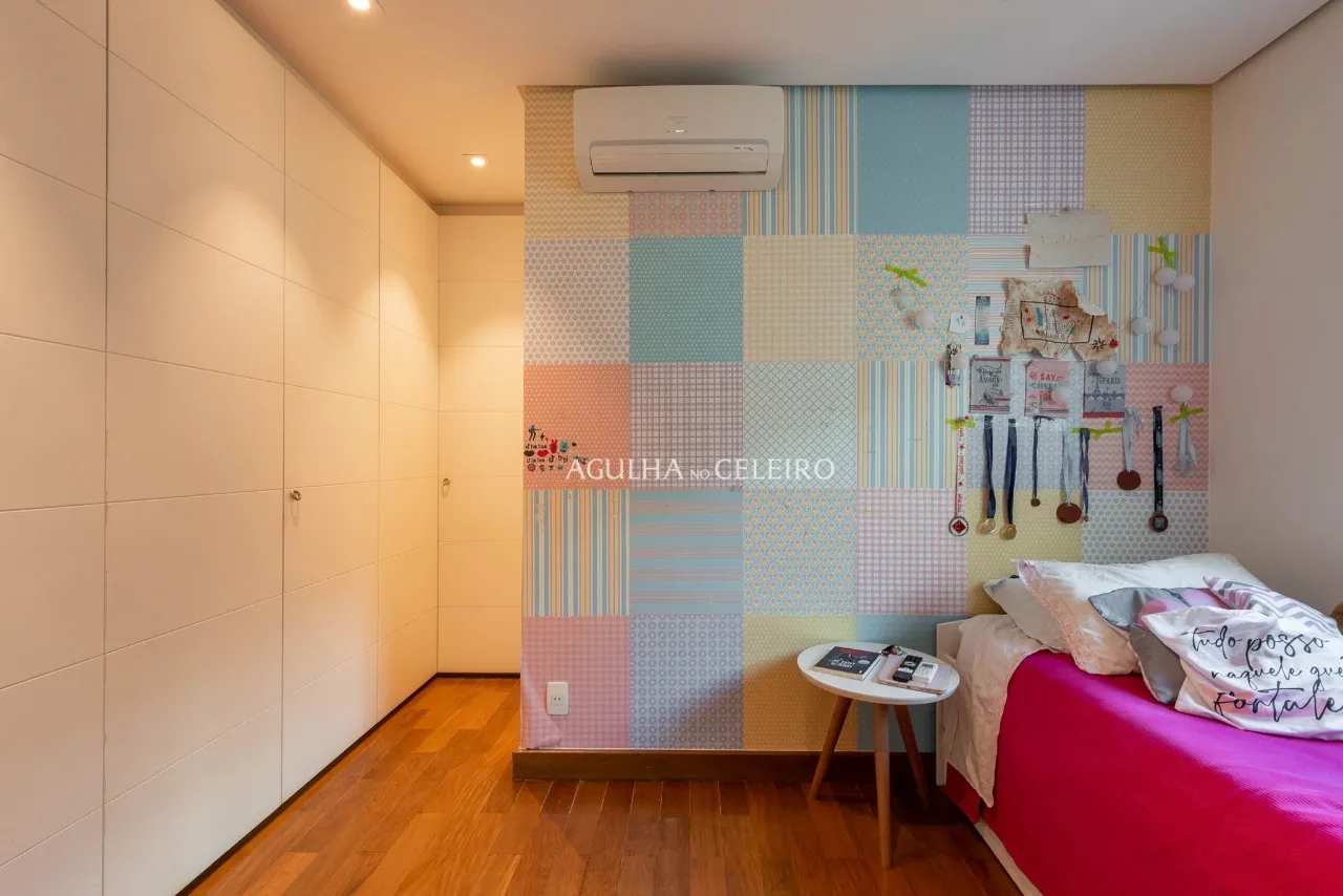 Apartamento Amplo e Iluminado à Venda na Vila Nova Conceição – 20315