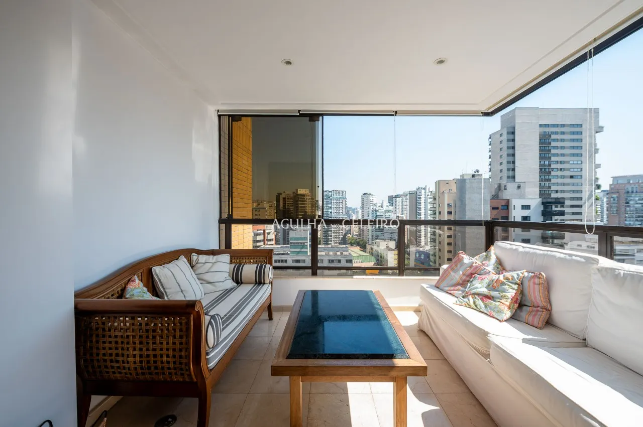 Um apartamento lindo e super completo. – 20320