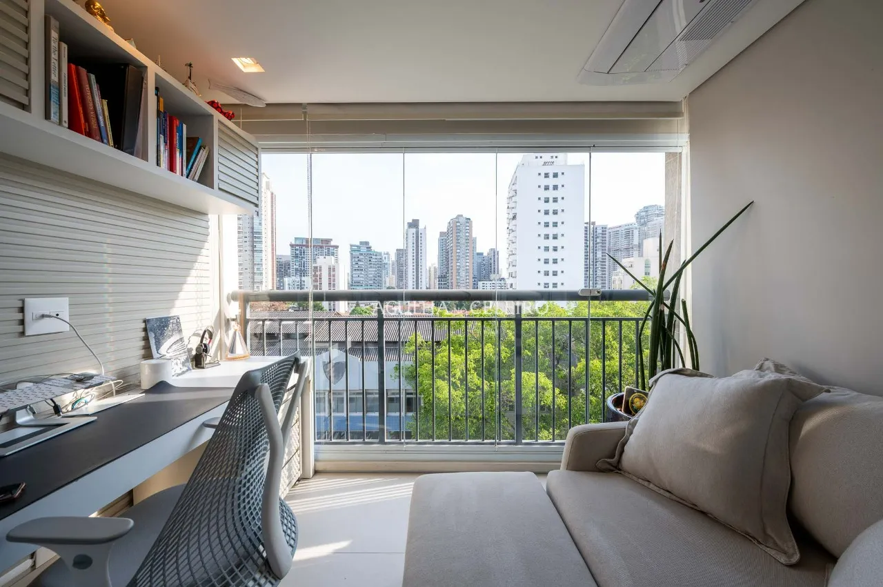 Apartamento com Reforma Impecável no Brooklin – 20348