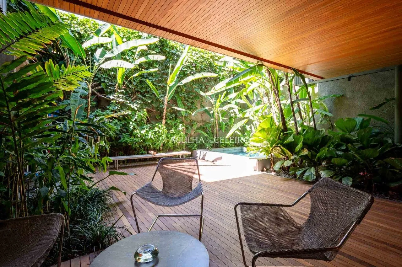 Casa no miolo do Jardim Paulistano – 20374