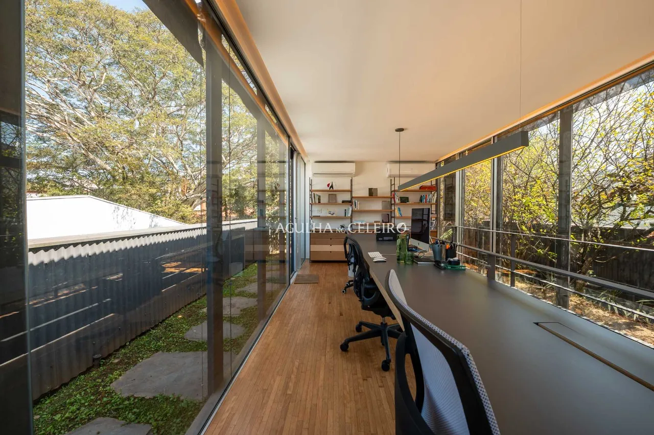 Casa no miolo do Jardim Paulistano – 20374