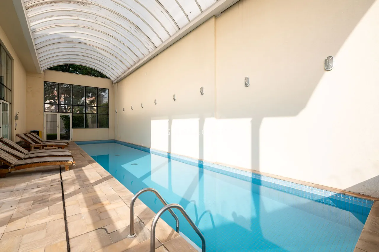 Apartamento em condomínio desejado com vista incrível para venda no Paraíso. – 20395