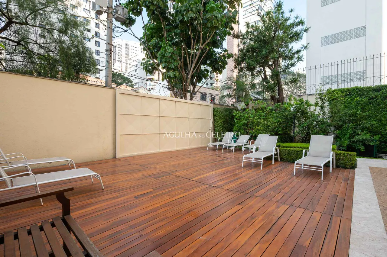 Apartamento em condomínio desejado com vista incrível para venda no Paraíso. – 20395